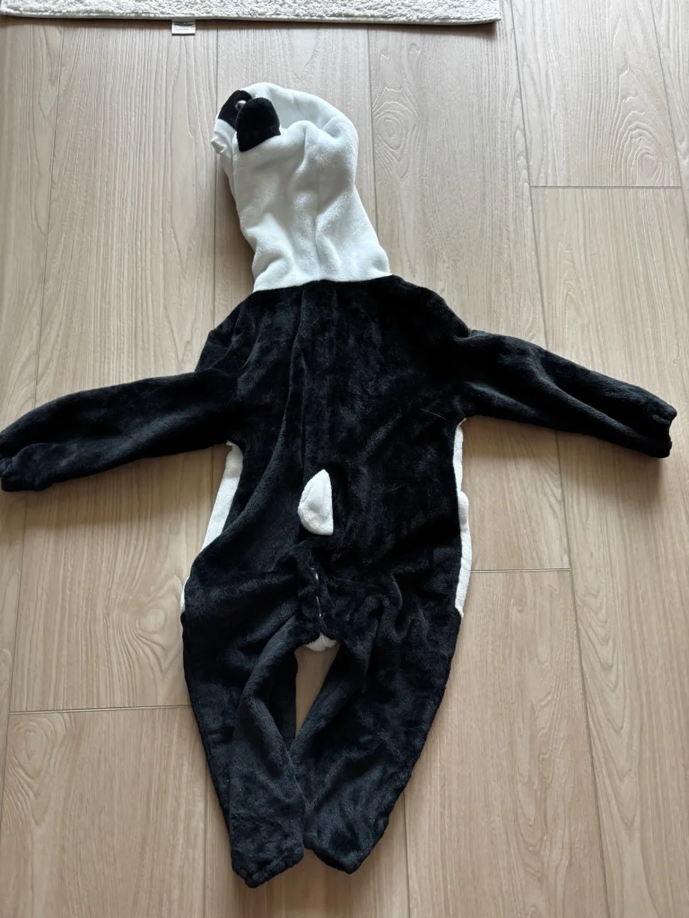 Black and White Fleece One-Piece Baby Jumpsuit
